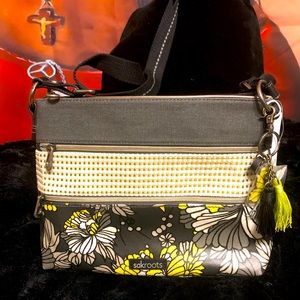 SakRoots Crossbody